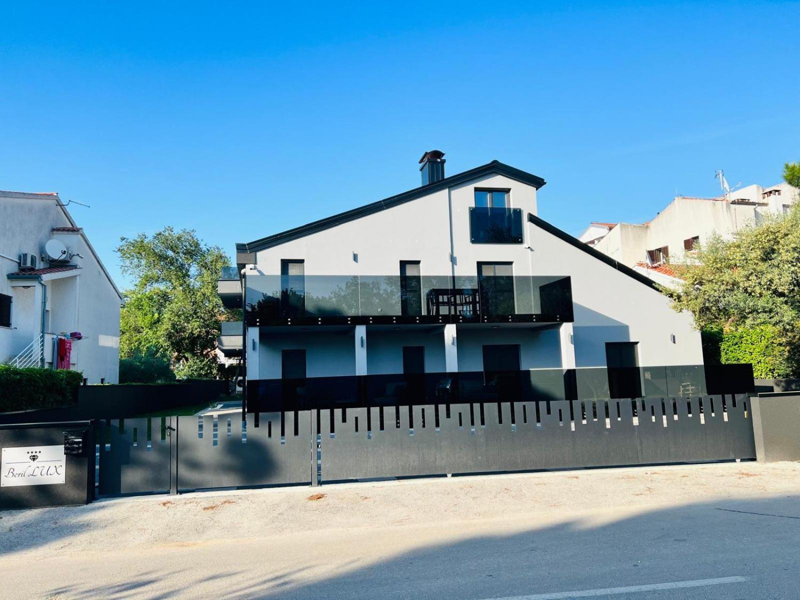 Apartmani Beril Lux Rovinj Exterior photo